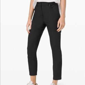 NWT LULULEMON CITY SLEEK PANT 5 POCKETS, 7/8 LENGTH SIZE 12